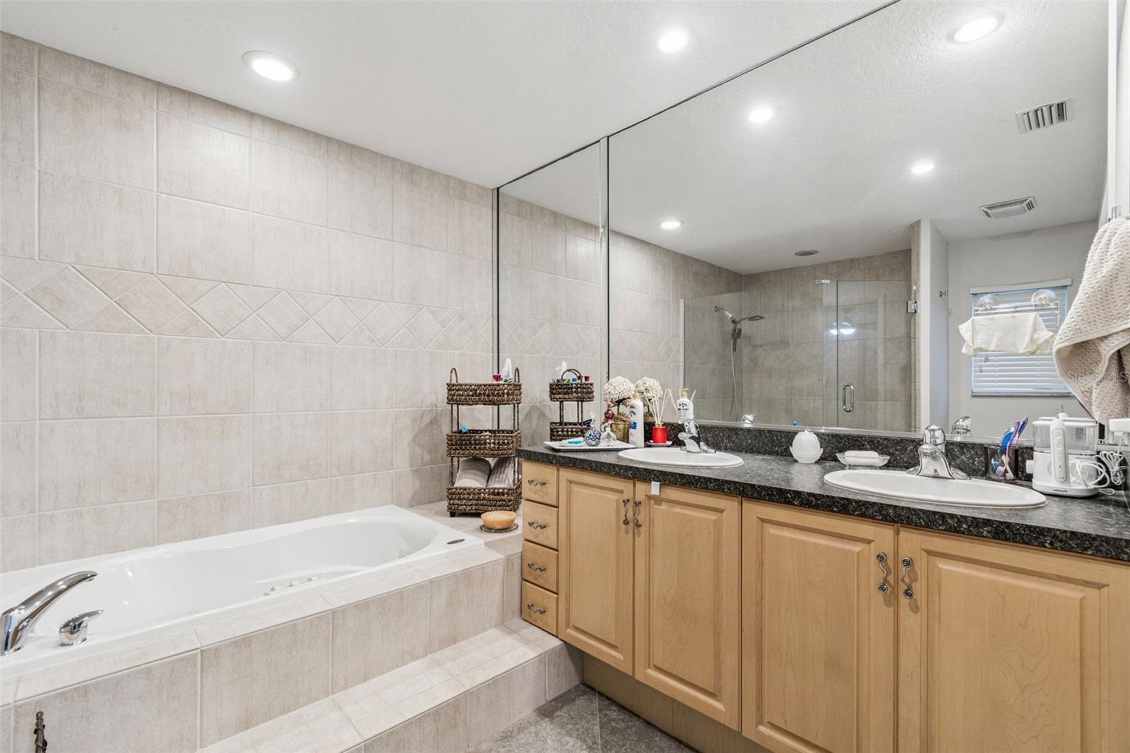 Image 37 of 83 For 12946 88th Avenue