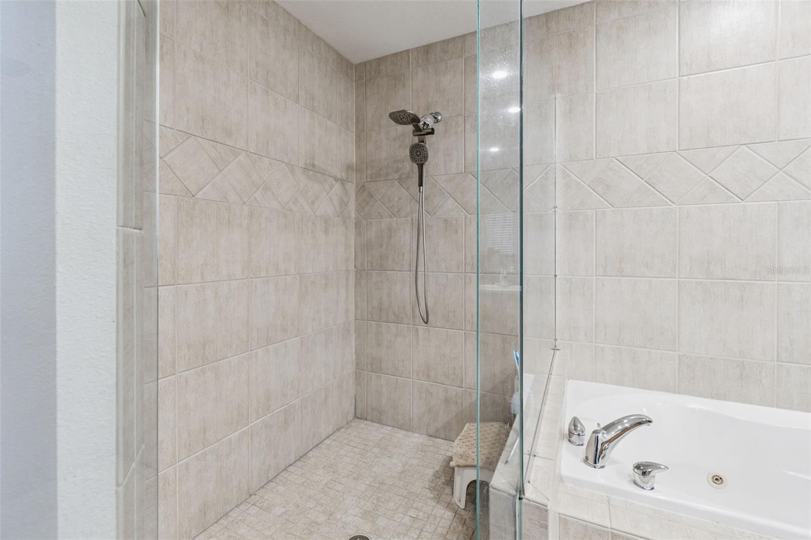 Image 38 of 83 For 12946 88th Avenue