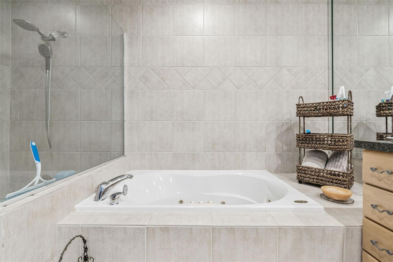 Image 39 of 83 For 12946 88th Avenue