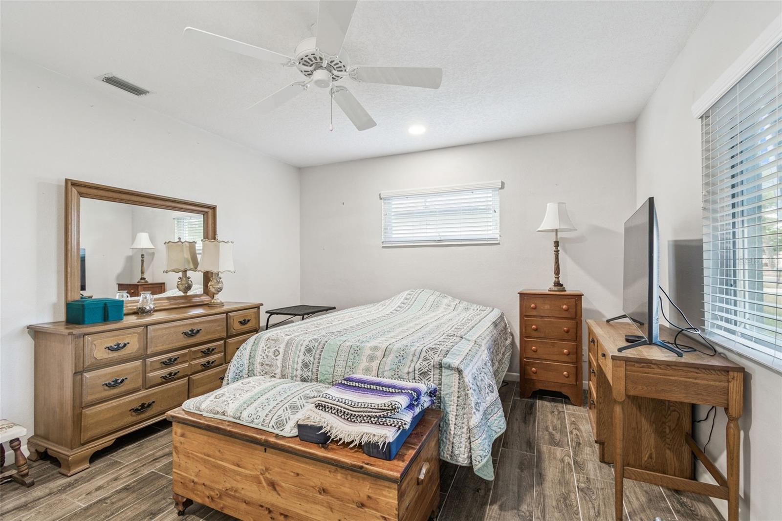 Image 44 of 83 For 12946 88th Avenue