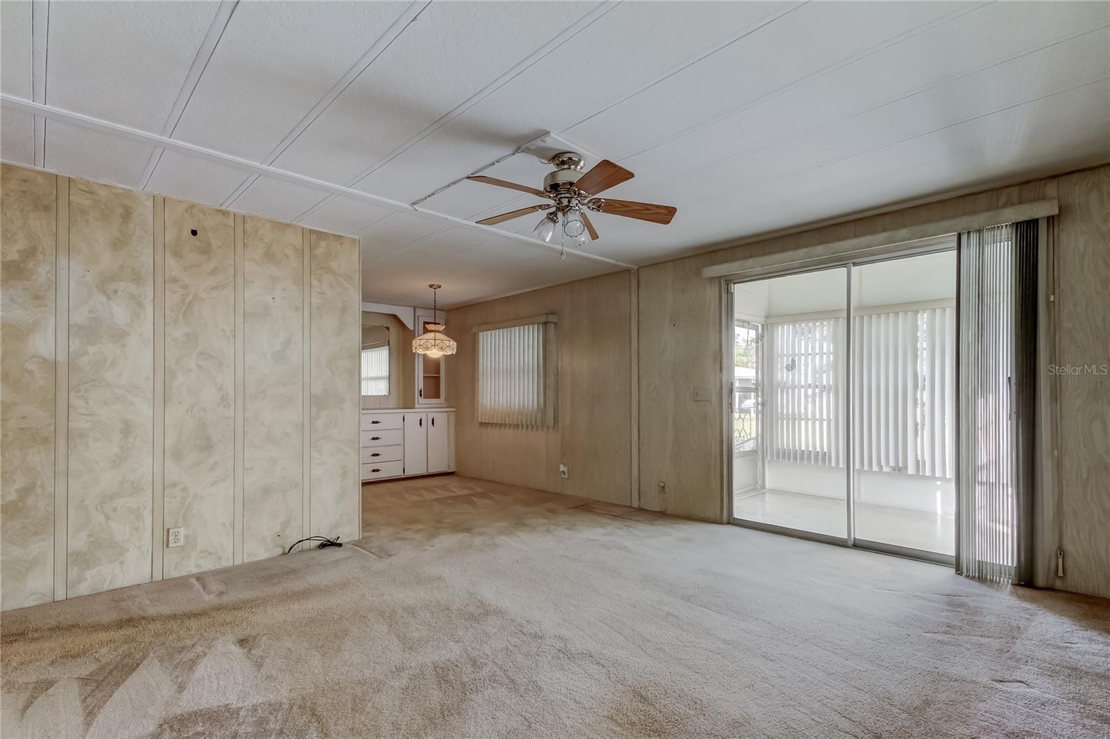 Image 13 of 37 For 34704 Morning Glory Glen