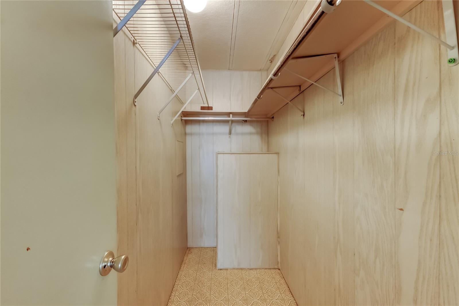 Image 21 of 37 For 34704 Morning Glory Glen