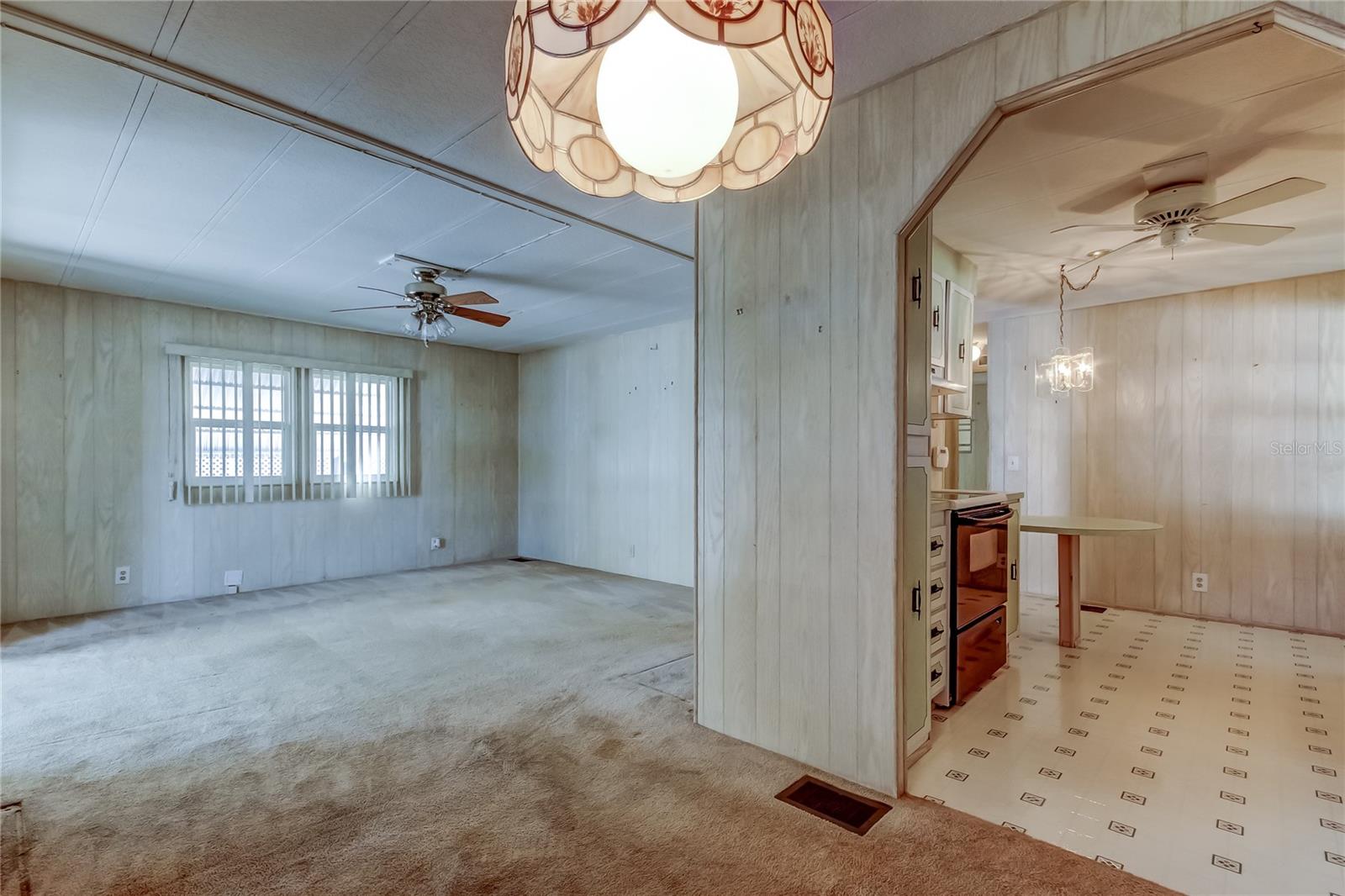 Image 9 of 37 For 34704 Morning Glory Glen