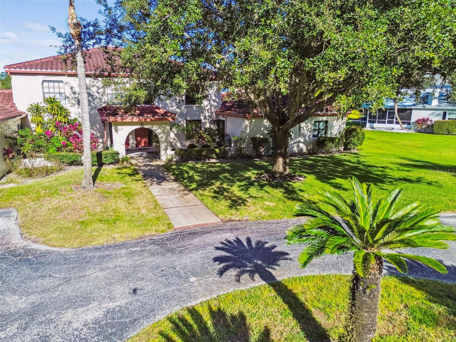 Listing photo id 41 for 5352 Saddlebrook Way 4