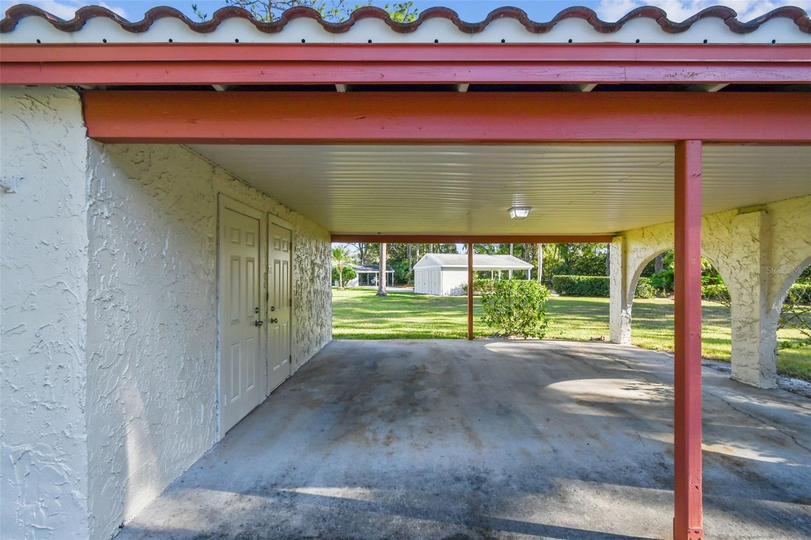 Listing photo id 43 for 5352 Saddlebrook Way 4