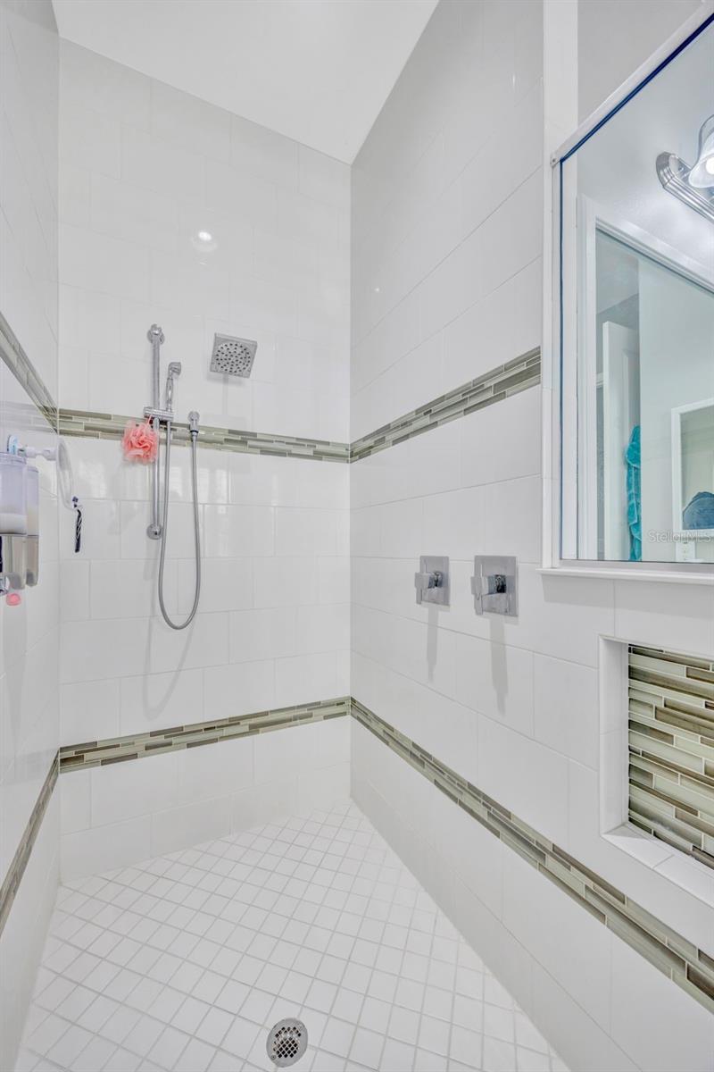 Image 39 of 99 For 30552 Ivy Forge Court