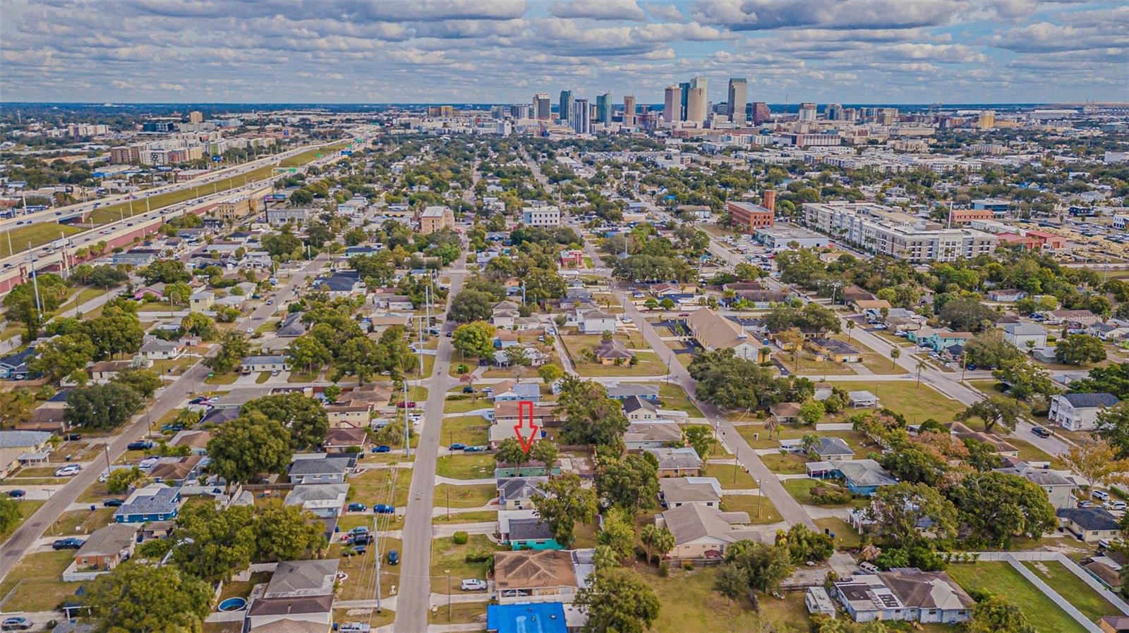 Listing photo id 22 for 2710 Nassau Street