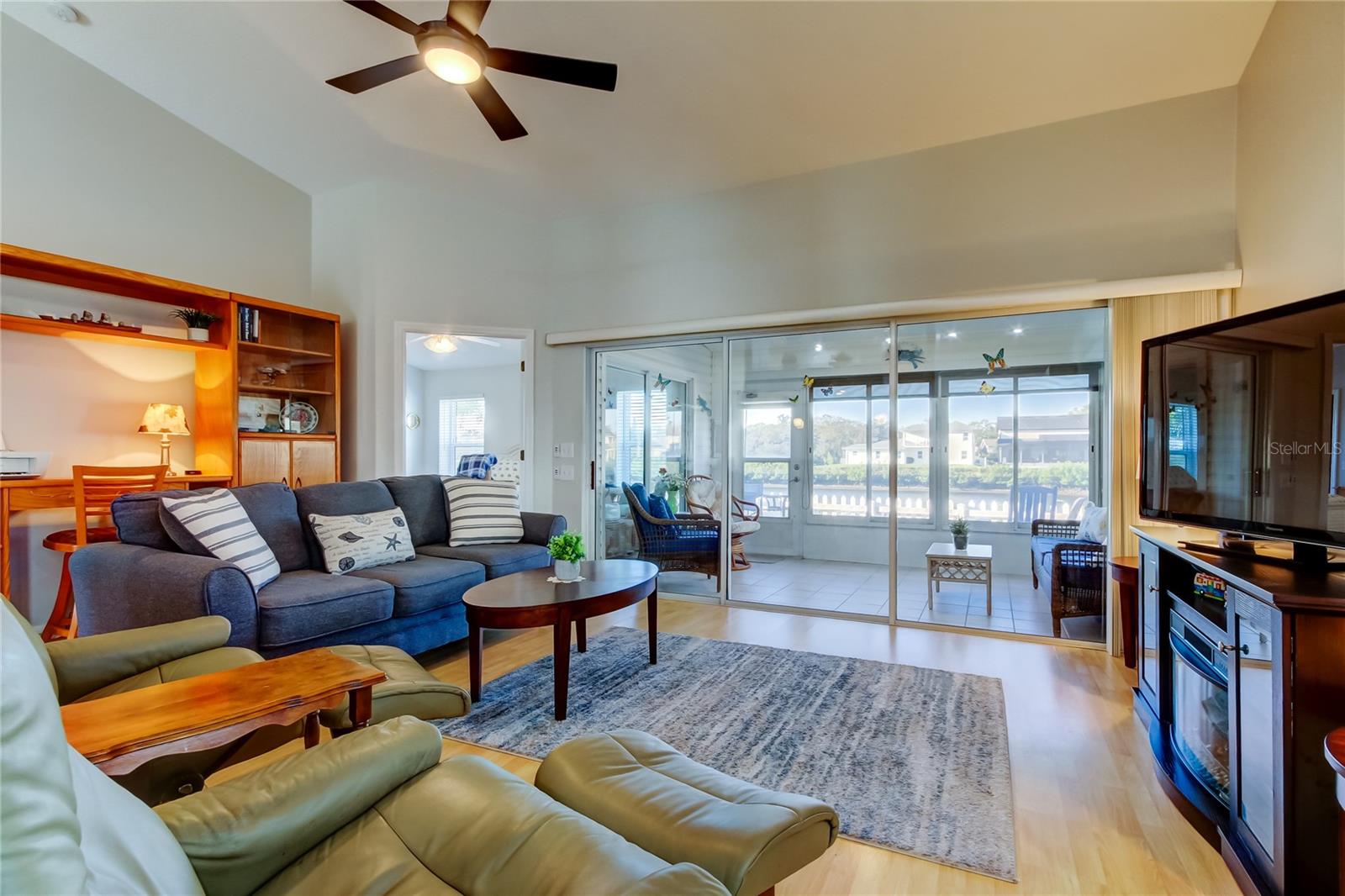 Image 13 of 35 For 531 Canal Way