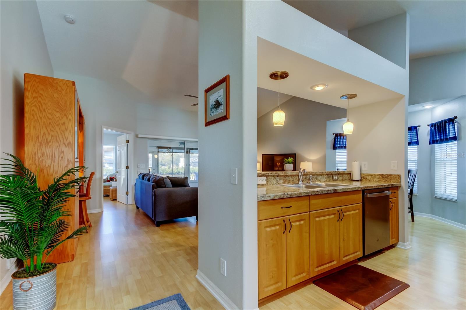 Image 4 of 35 For 531 Canal Way