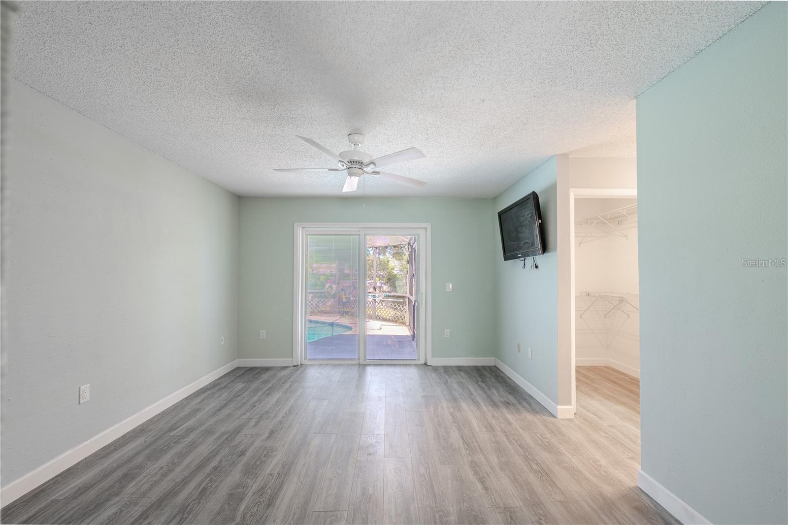 Image 30 of 43 For 3968 Orchard Hill Circle