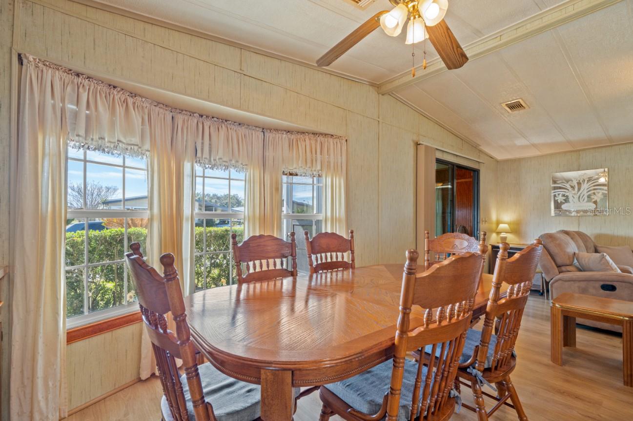 Image 11 of 36 For 35131 Mcculloughs Leap