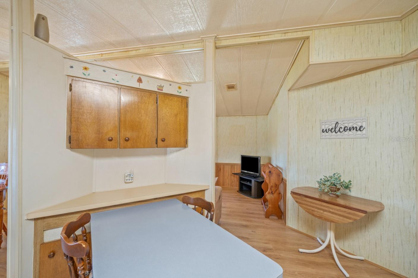 Image 14 of 36 For 35131 Mcculloughs Leap