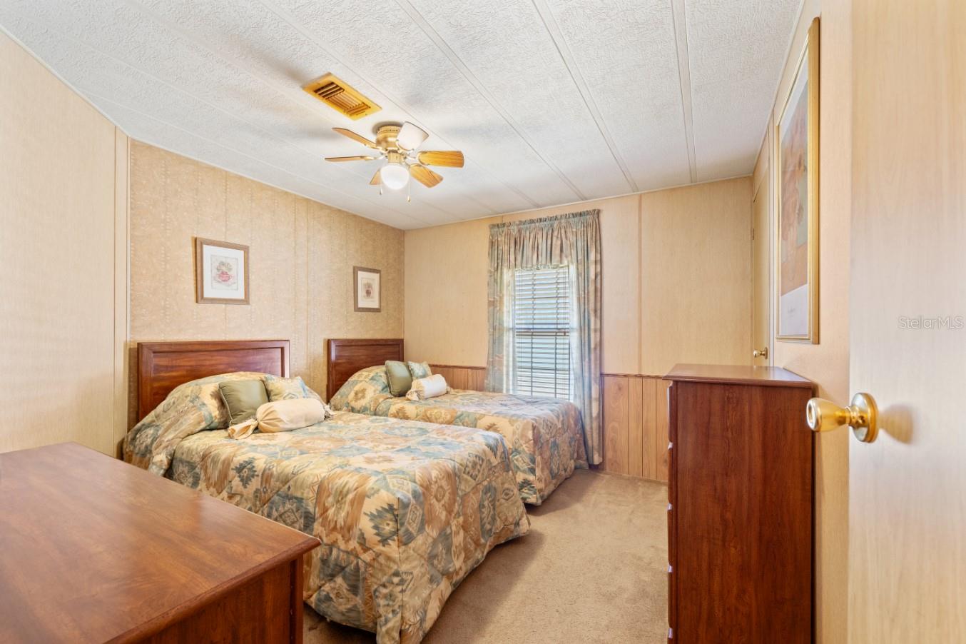 Image 18 of 36 For 35131 Mcculloughs Leap