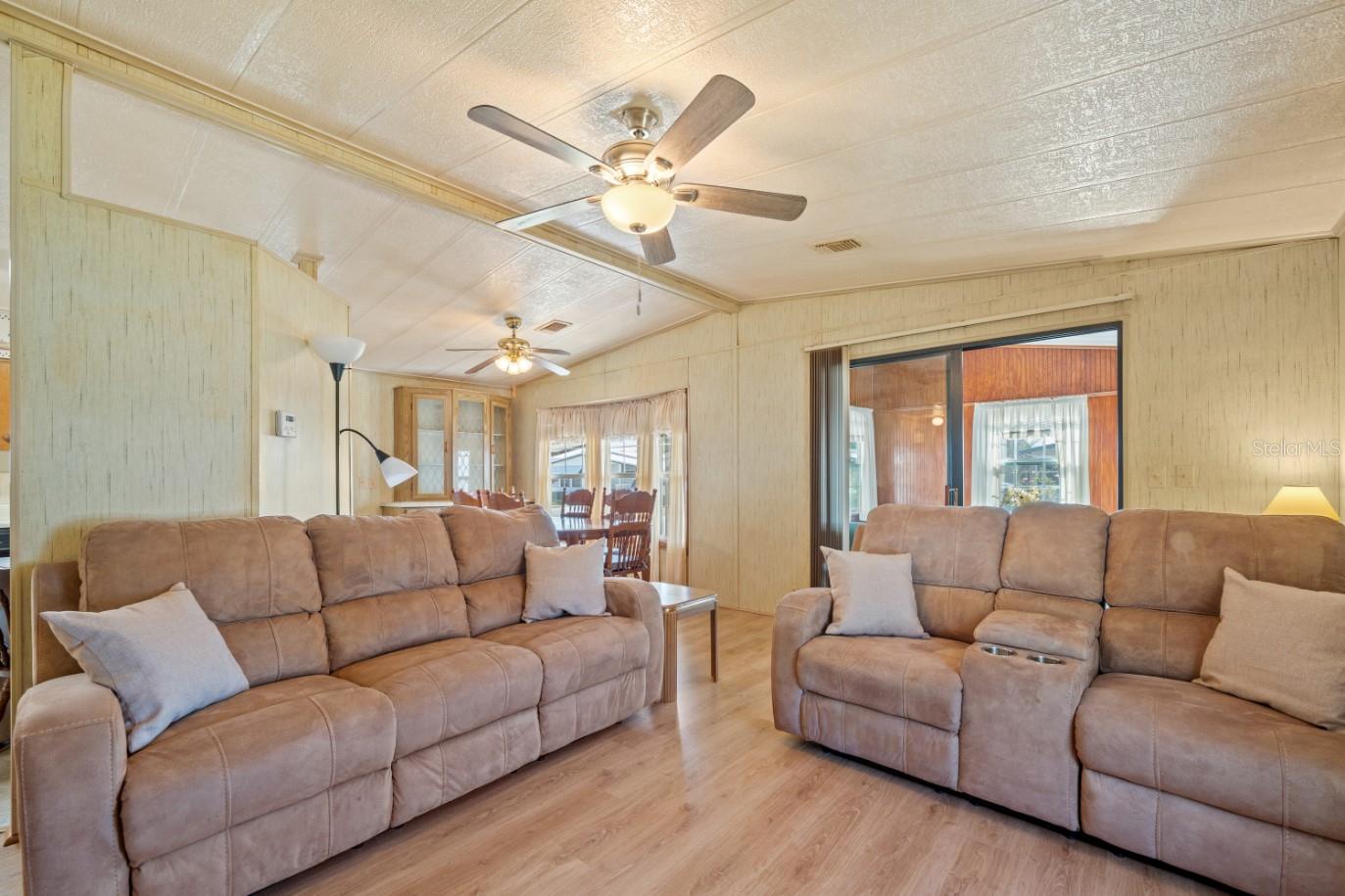 Image 6 of 36 For 35131 Mcculloughs Leap