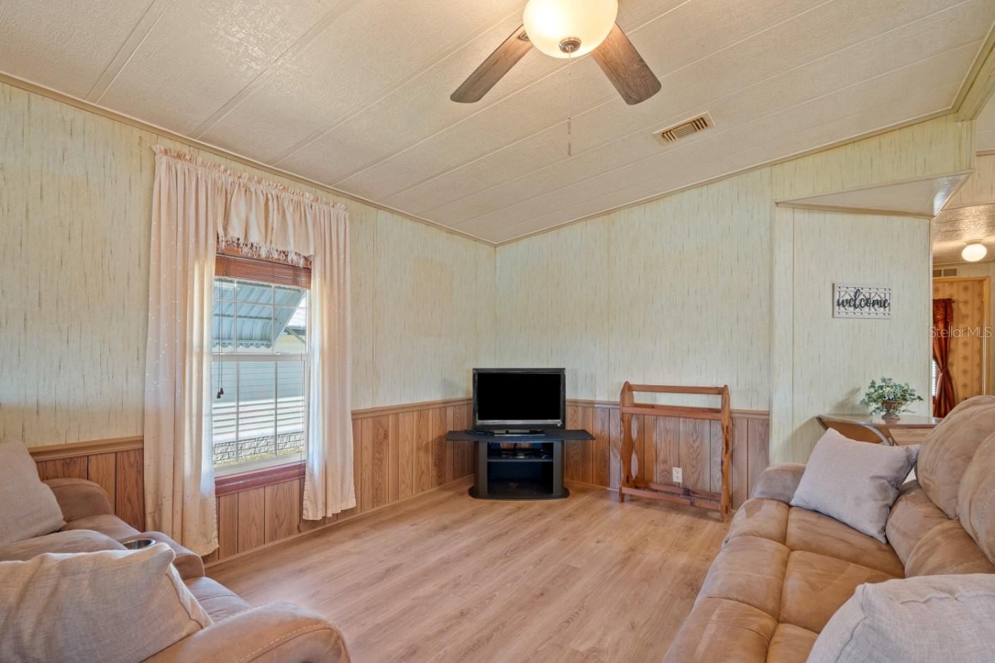 Image 7 of 36 For 35131 Mcculloughs Leap