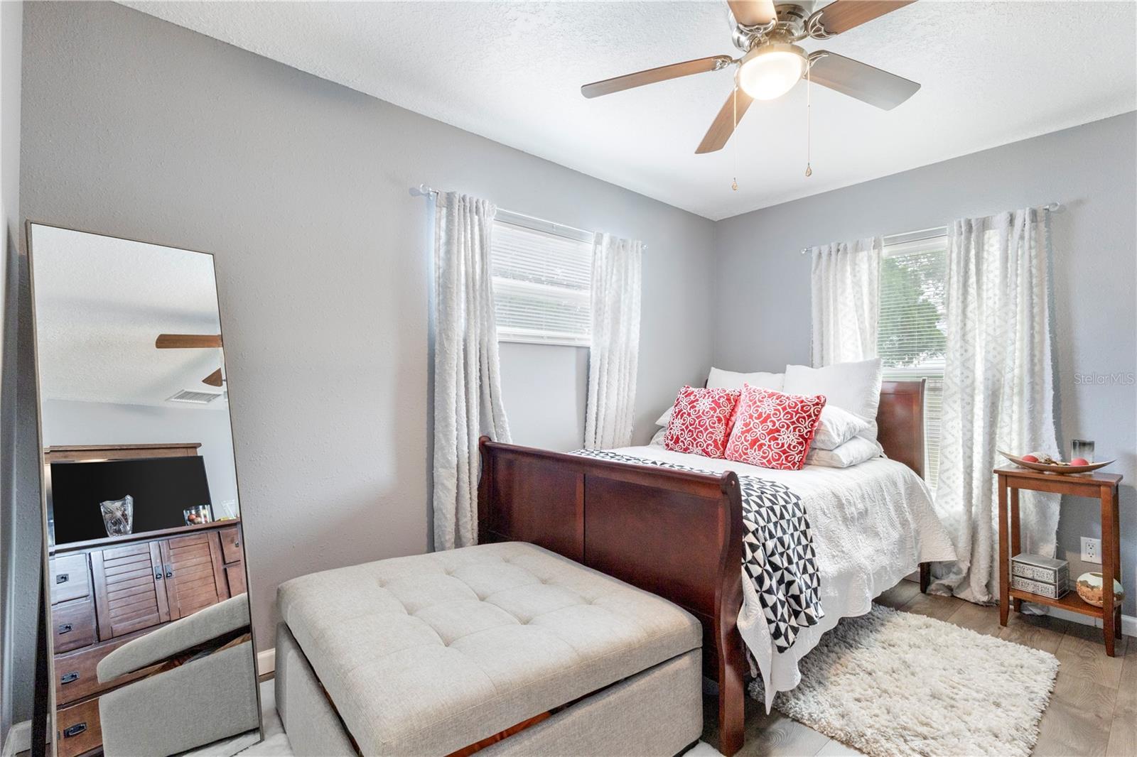 Image 20 of 30 For 39403 Lincoln Avenue