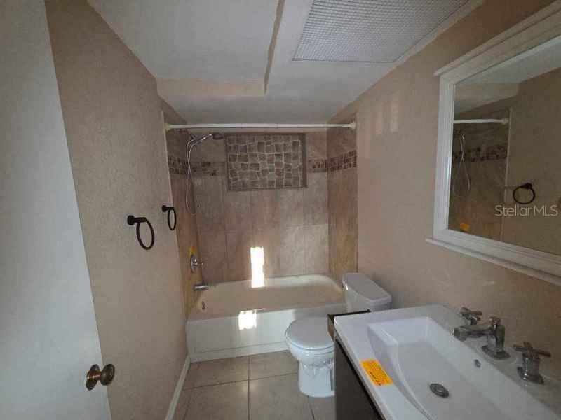 Image 2 of 14 For 7619 Summertree Lane