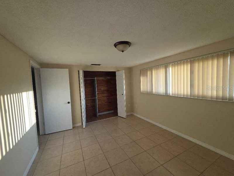 Image 6 of 14 For 7619 Summertree Lane