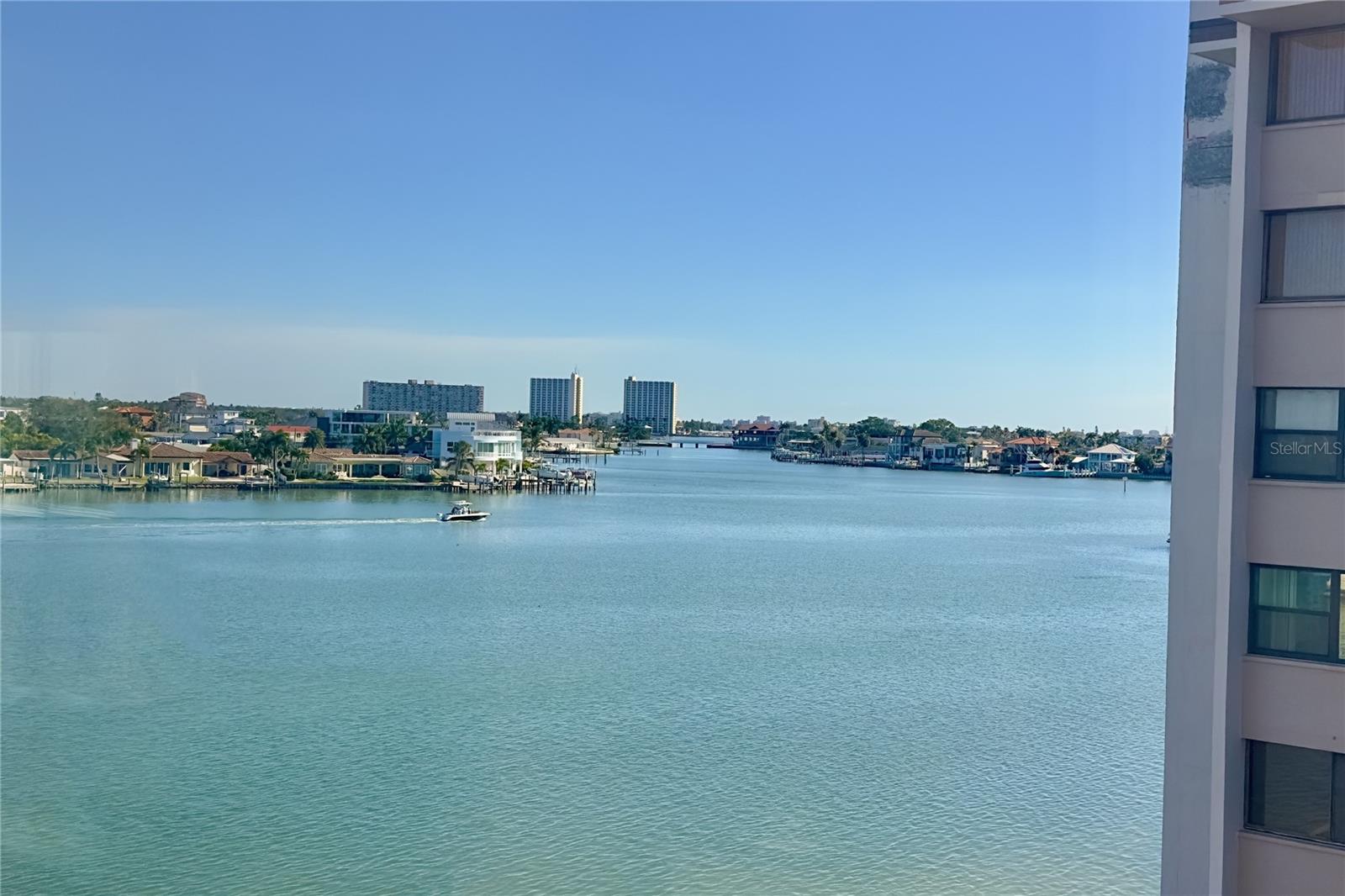 Image 17 of 36 For 500 Treasure Island Cswy 501