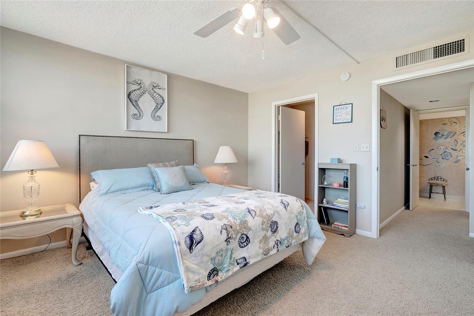 Image 24 of 36 For 500 Treasure Island Cswy 501