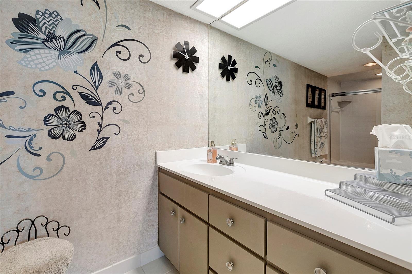 Image 26 of 36 For 500 Treasure Island Cswy 501