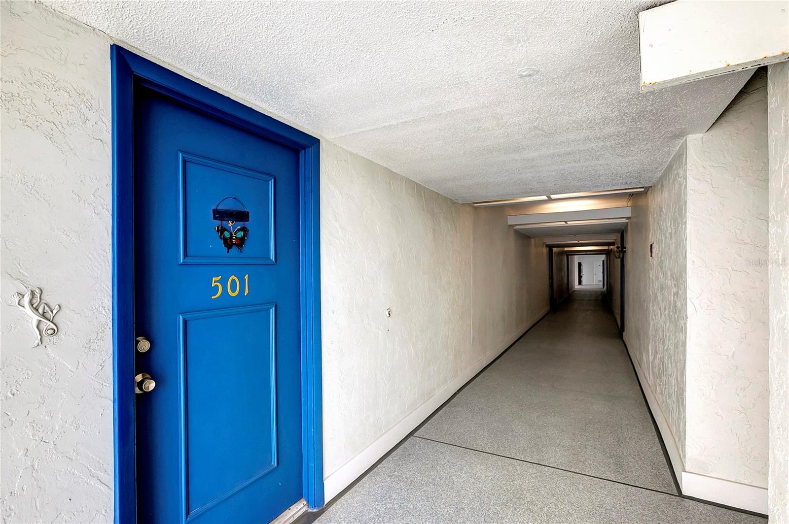 Image 3 of 36 For 500 Treasure Island Cswy 501