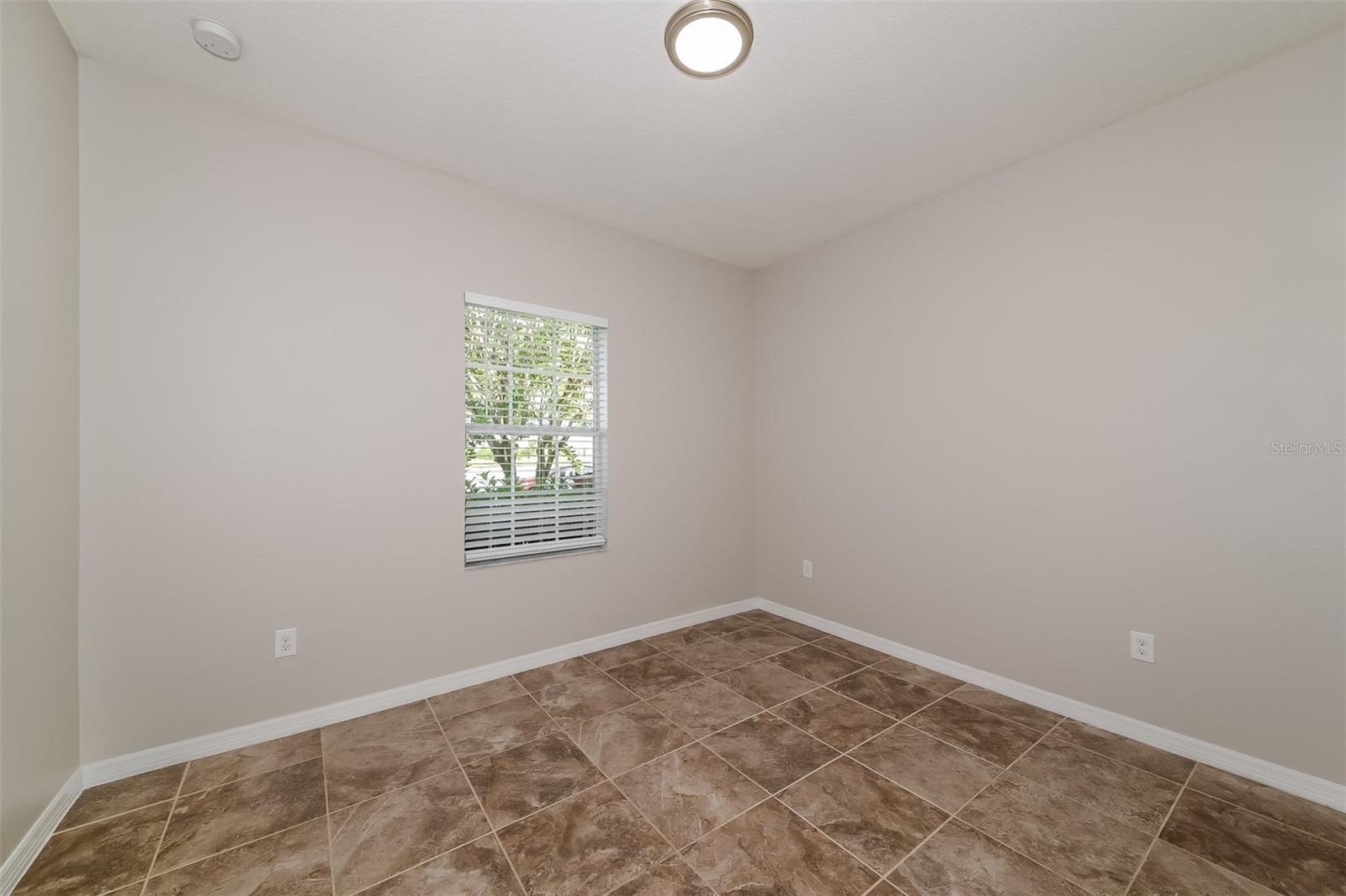 Image 13 of 16 For 12022 Streambed Drive