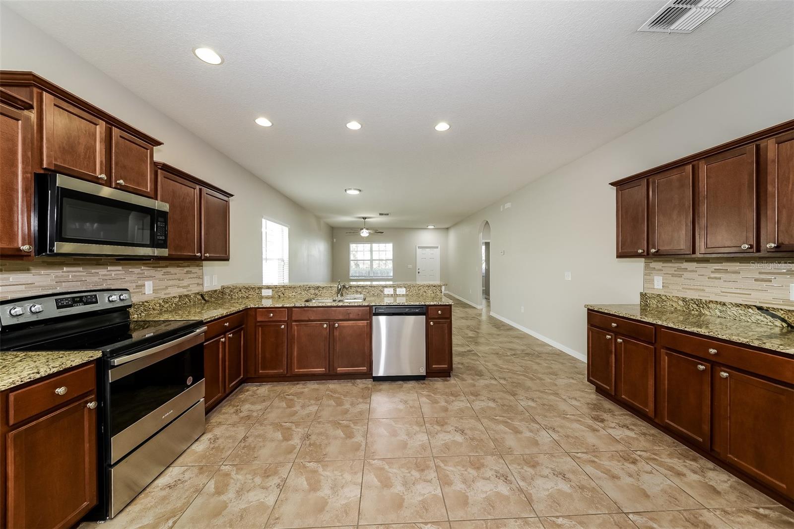 Image 6 of 16 For 12022 Streambed Drive