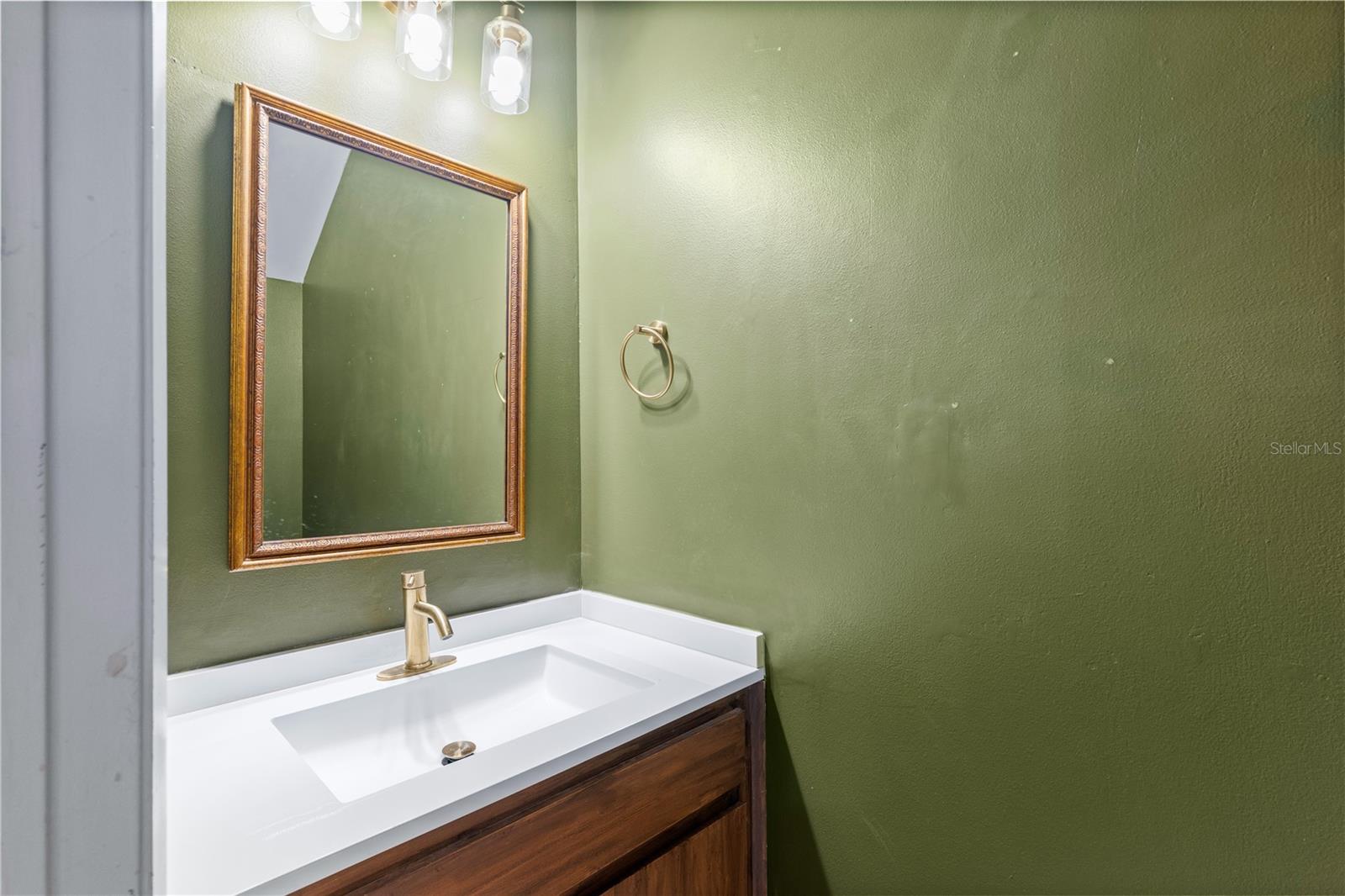 Image 15 of 34 For 8411 Laurelon Place 10-3