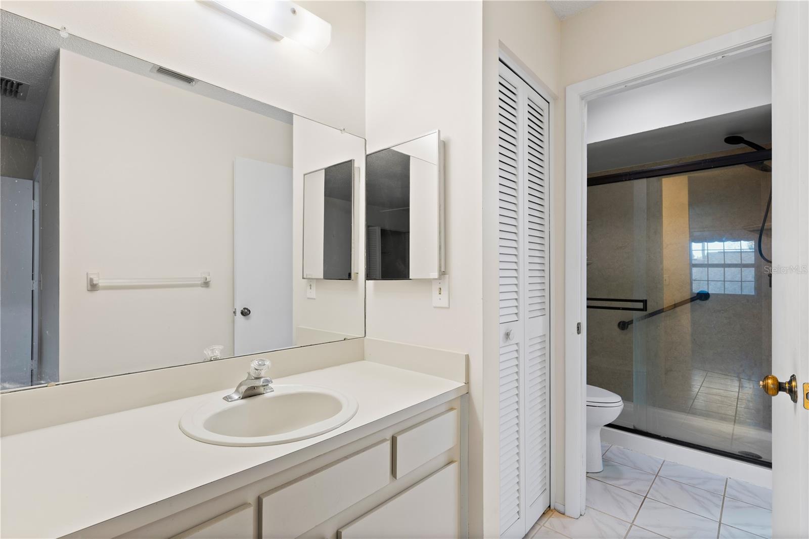 Image 19 of 34 For 8411 Laurelon Place 10-3