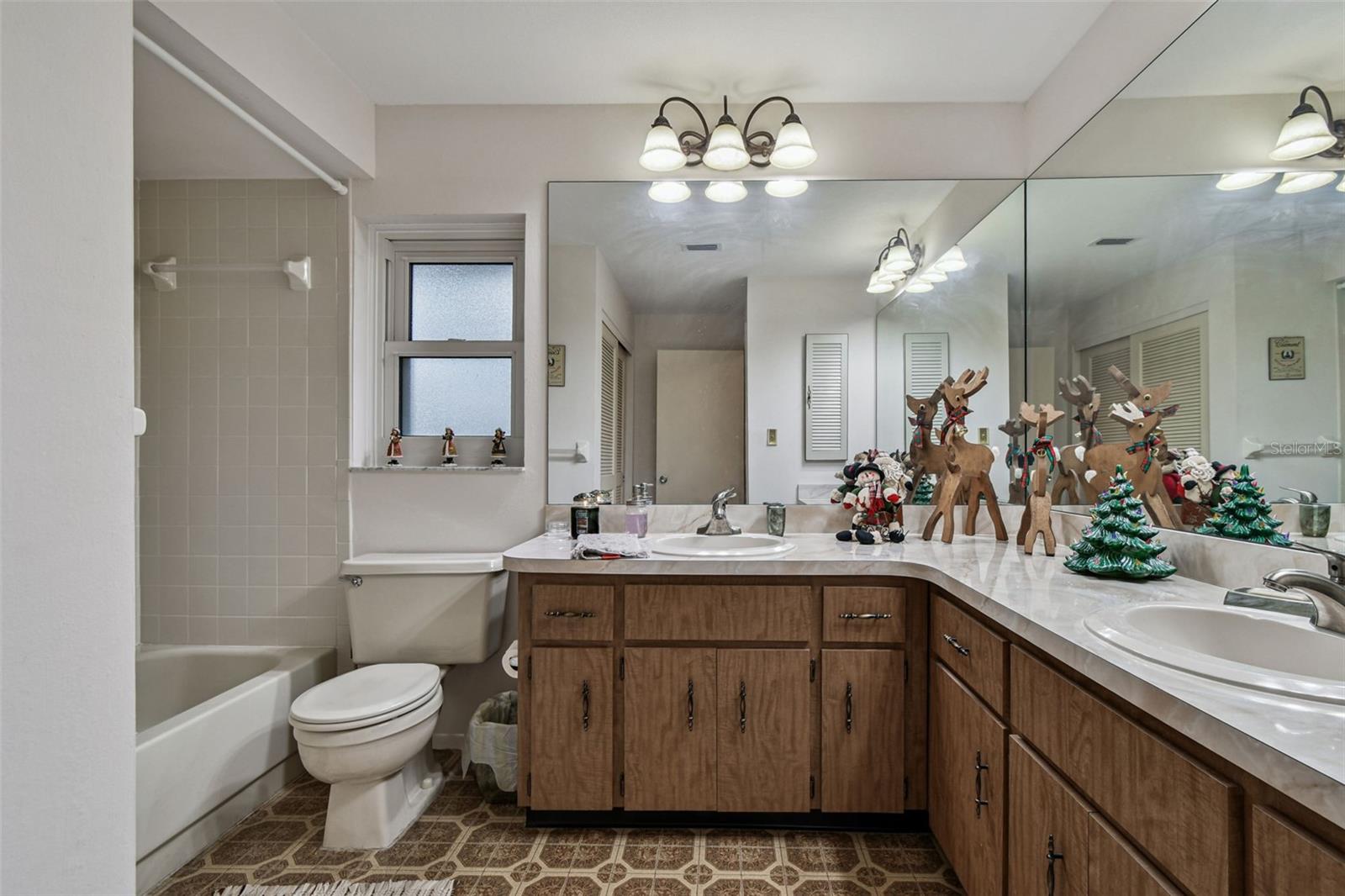 Image 30 of 52 For 3545 Snowy Egret Court