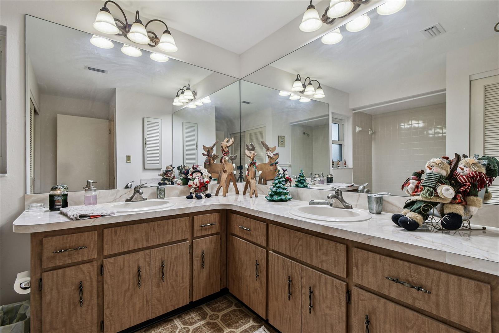 Image 31 of 52 For 3545 Snowy Egret Court