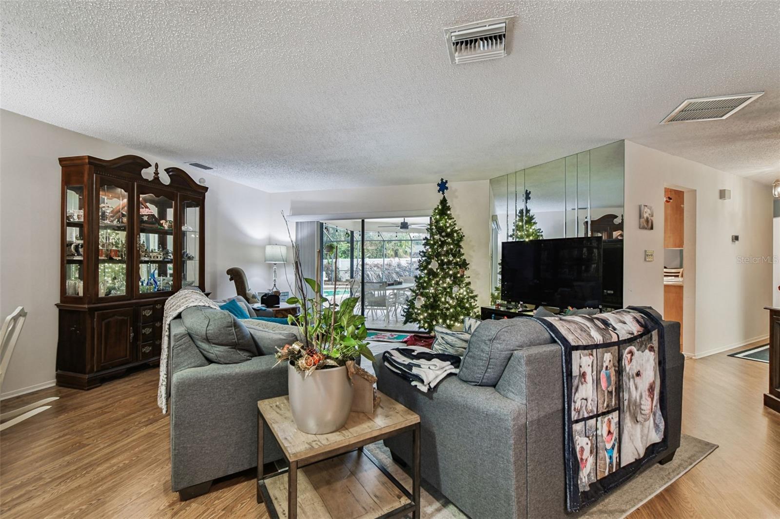 Image 8 of 52 For 3545 Snowy Egret Court