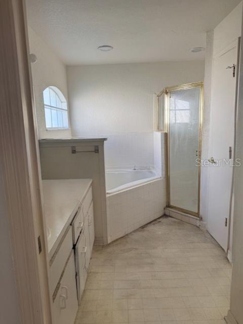 Image 10 of 20 For 702 Tartan Loop