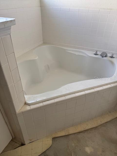 Image 12 of 20 For 702 Tartan Loop