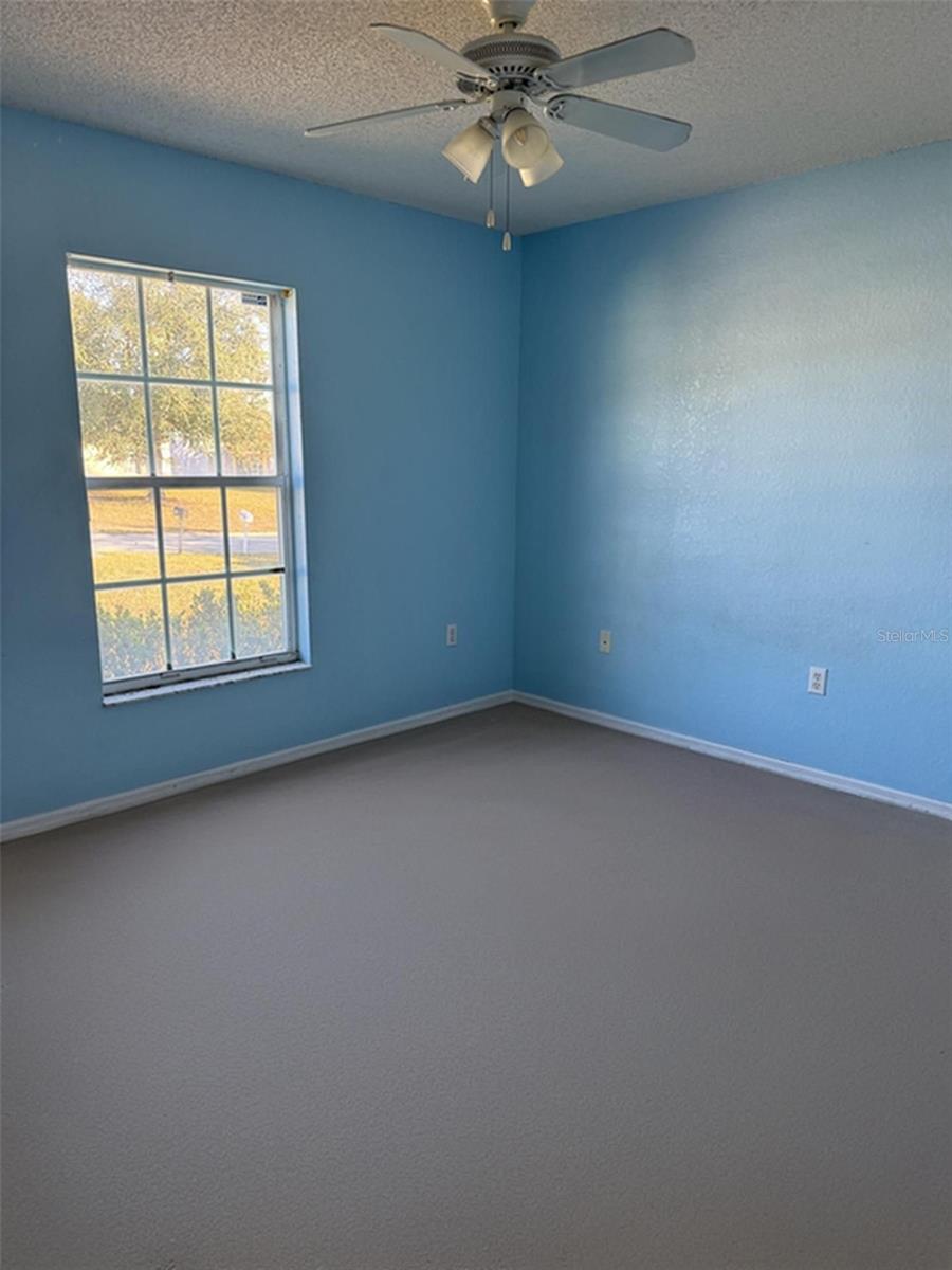 Image 17 of 20 For 702 Tartan Loop