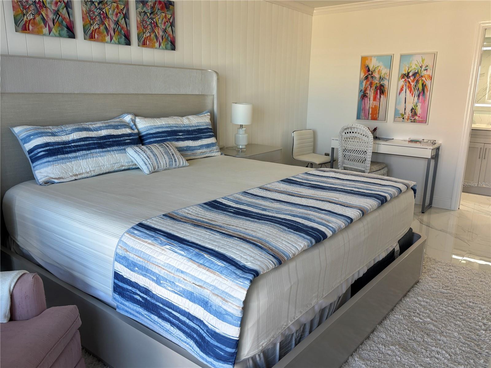 Image 17 of 35 For 1390 Gulf Boulevard 1204