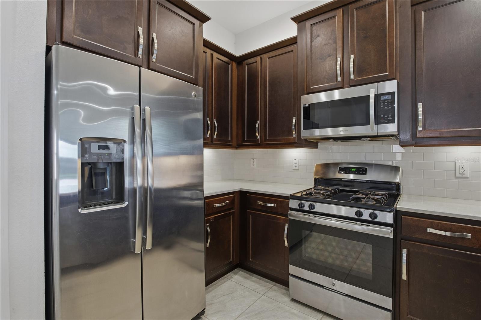 Image 10 of 88 For 30588 Chesapeake Bay Drive