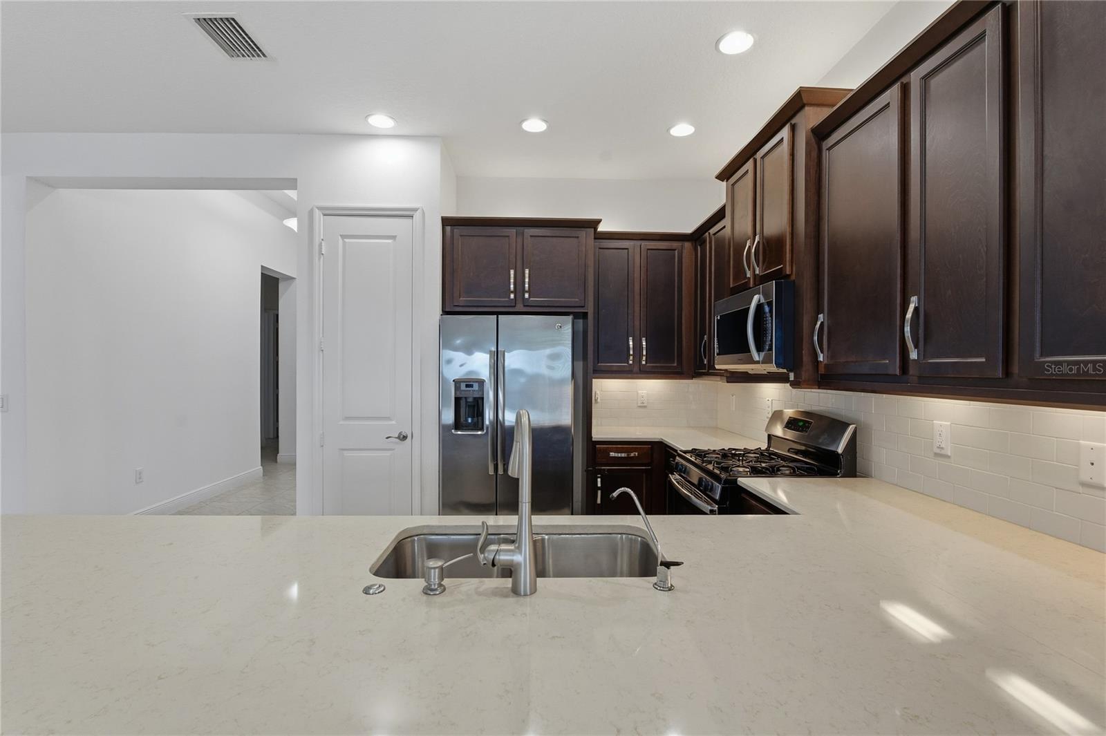 Image 11 of 88 For 30588 Chesapeake Bay Drive