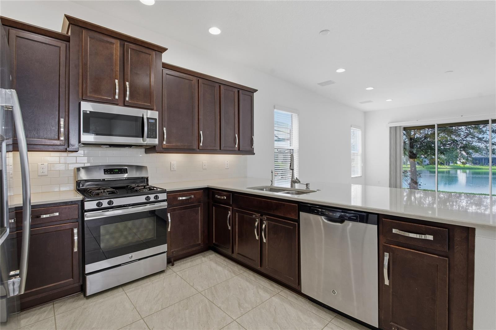 Image 12 of 88 For 30588 Chesapeake Bay Drive