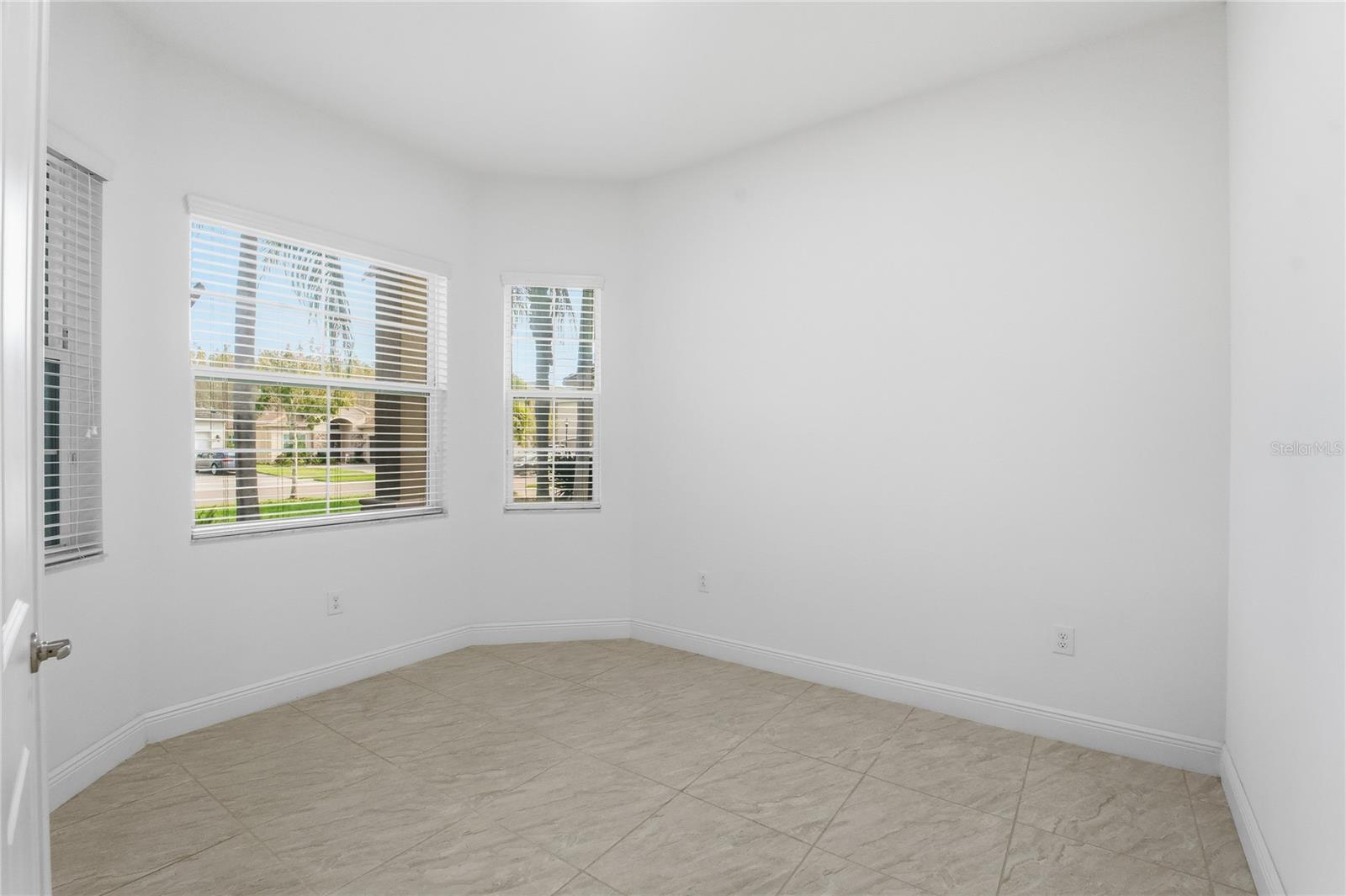 Image 21 of 88 For 30588 Chesapeake Bay Drive