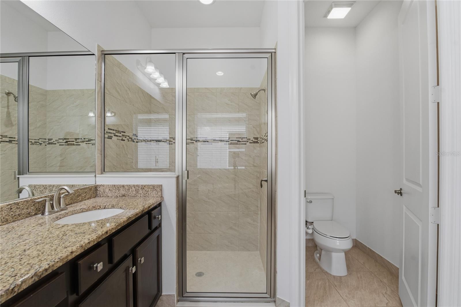 Image 31 of 88 For 30588 Chesapeake Bay Drive