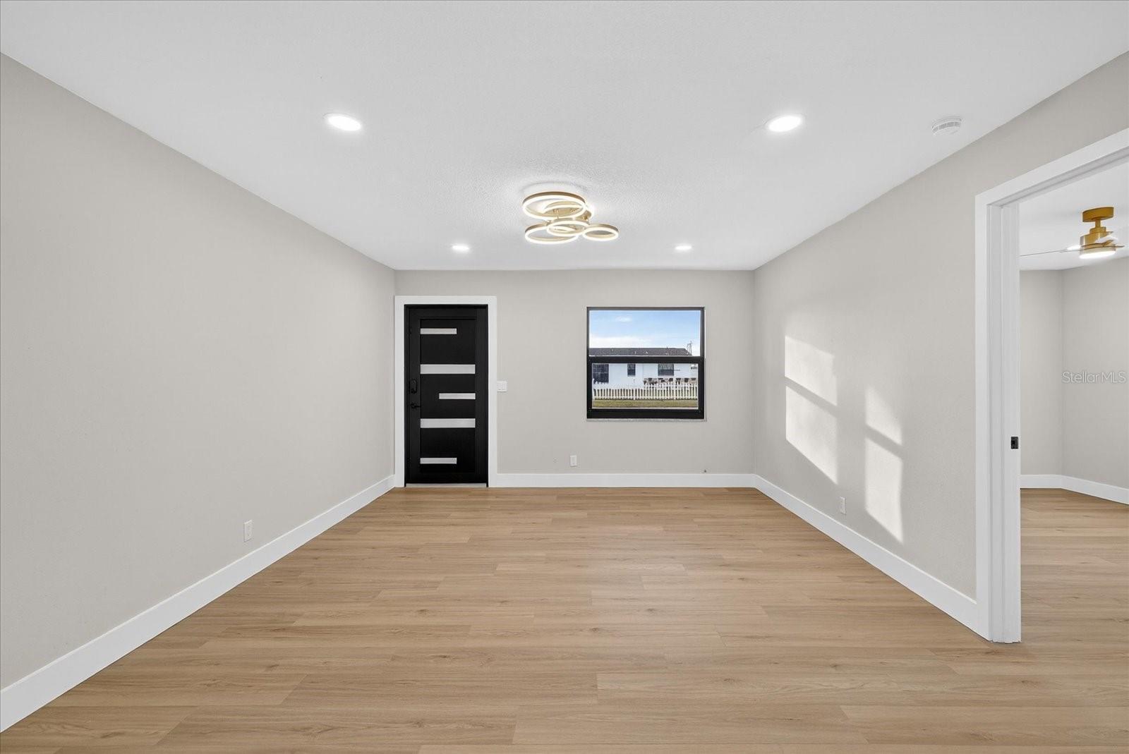 Image 17 of 49 For 6107 Cole Drive