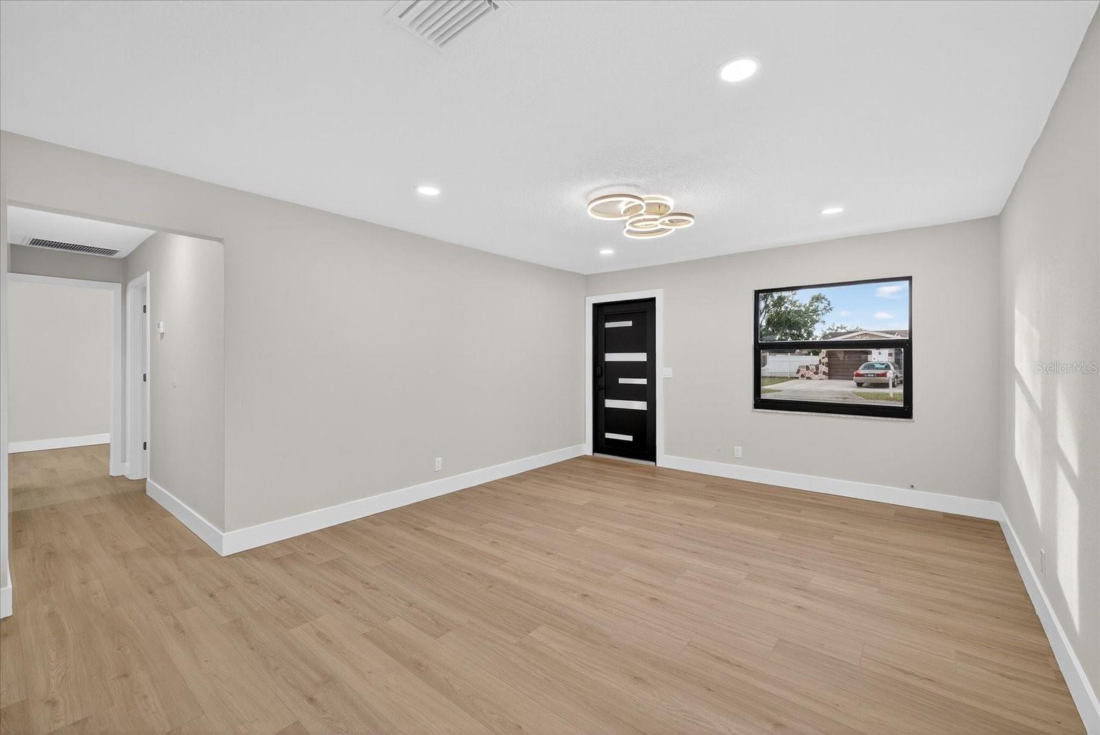 Image 19 of 49 For 6107 Cole Drive