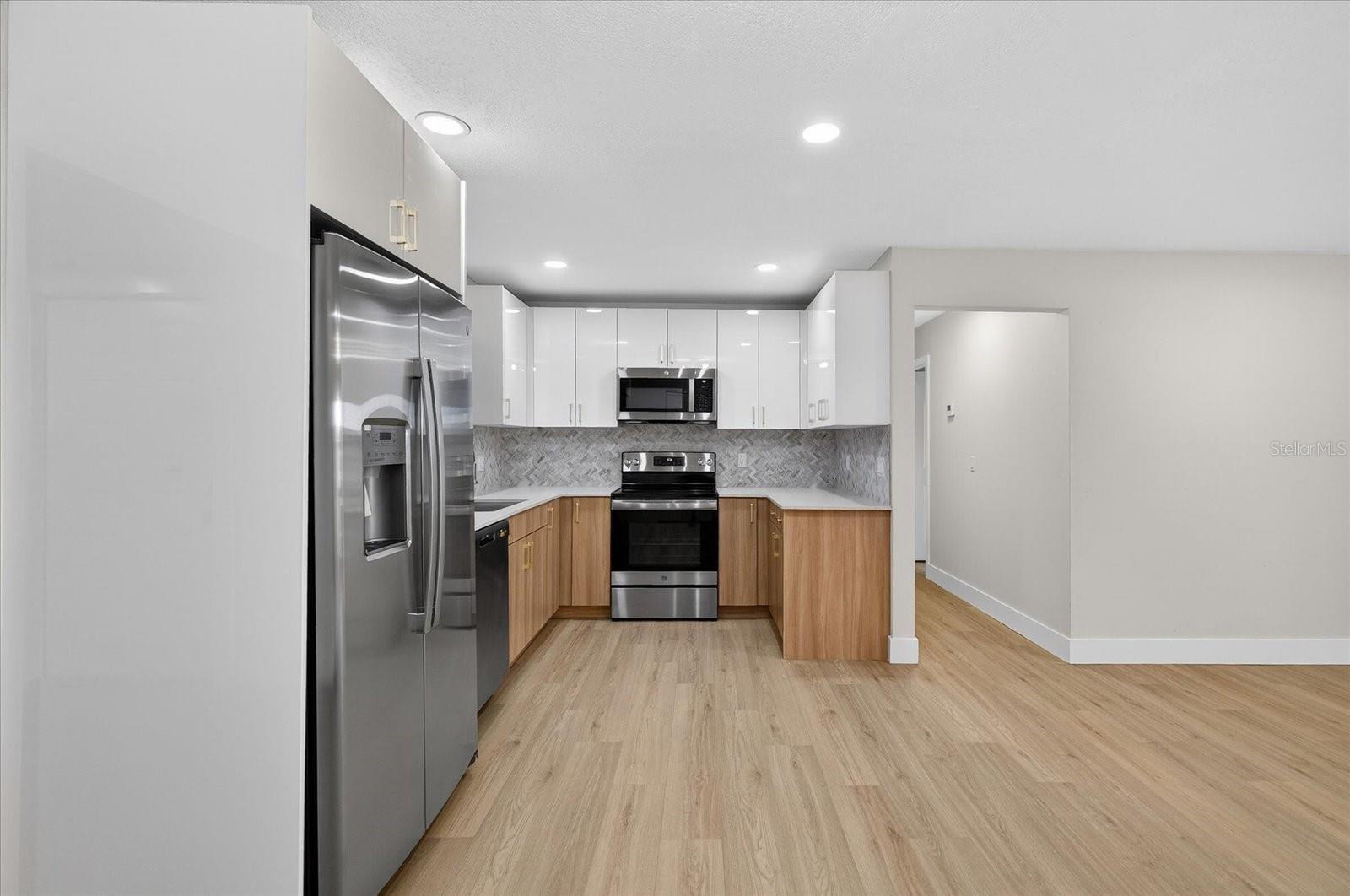 Image 20 of 49 For 6107 Cole Drive