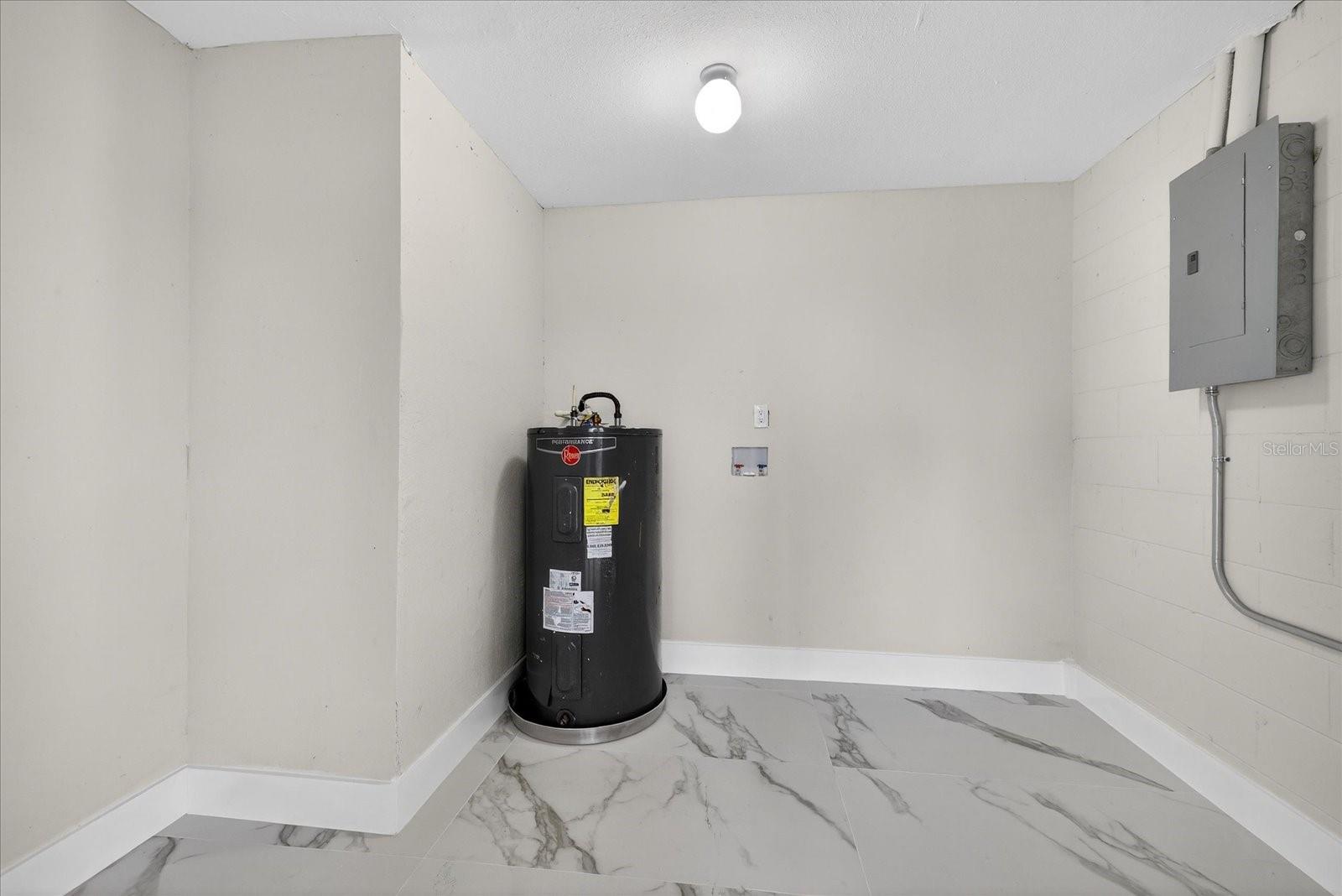 Image 48 of 49 For 6107 Cole Drive