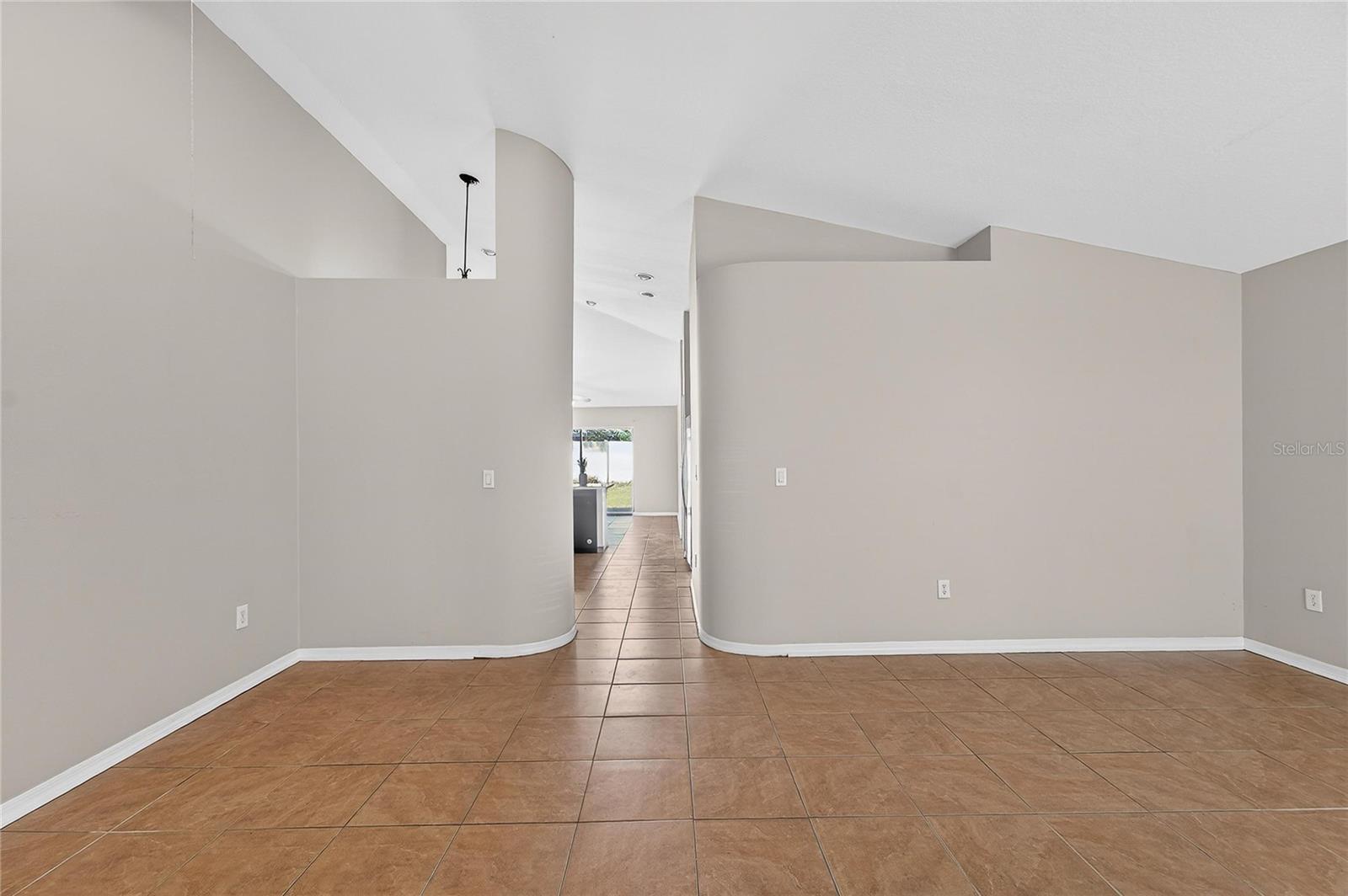 Image 11 of 52 For 508 Sonoma Drive