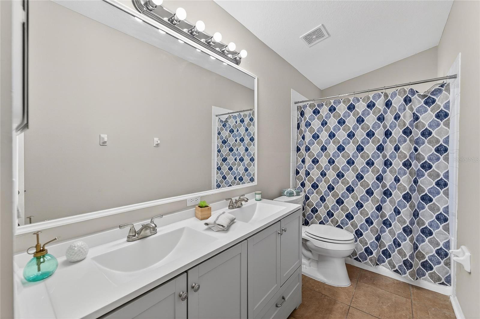 Image 25 of 52 For 508 Sonoma Drive