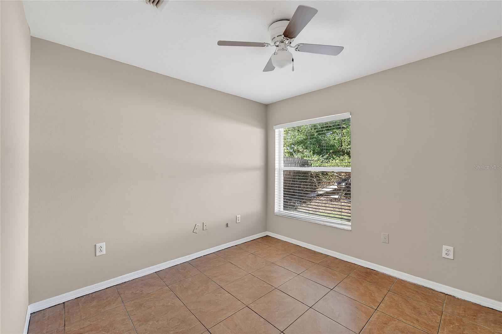 Image 32 of 52 For 508 Sonoma Drive