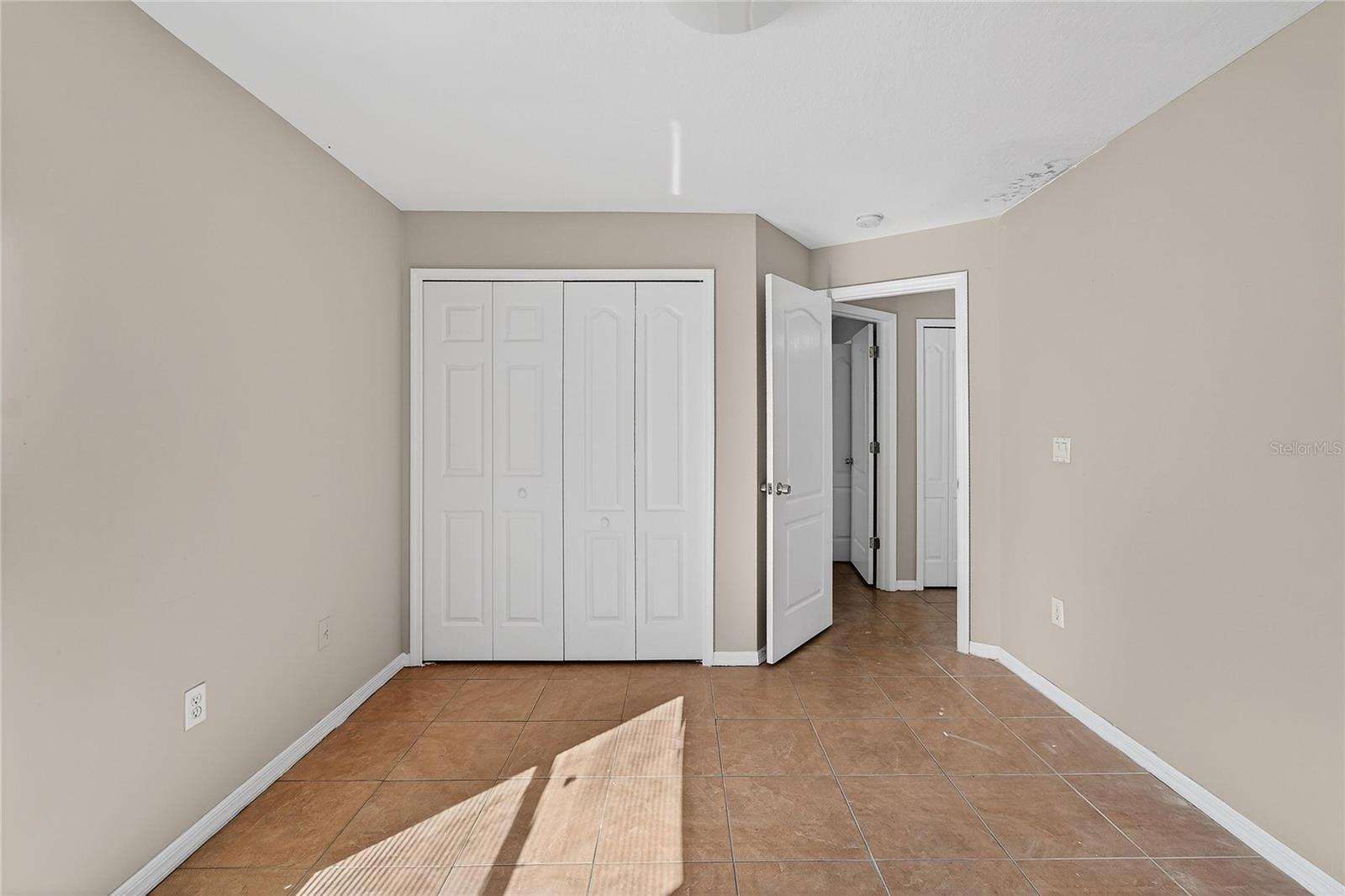 Image 34 of 52 For 508 Sonoma Drive